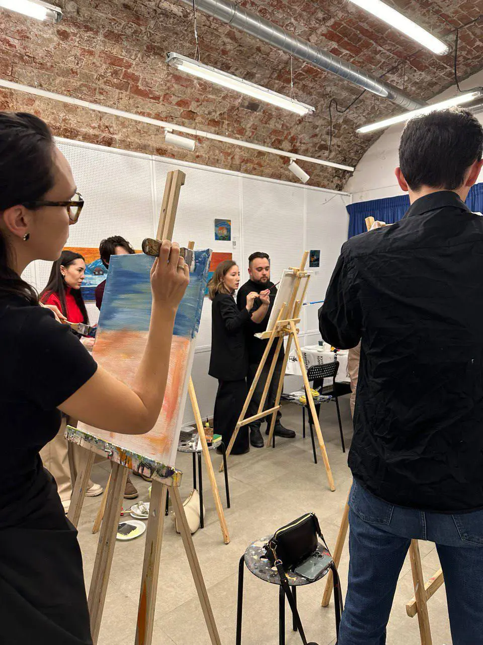 Арт-коворкинг для начинающих художников по понедельникам