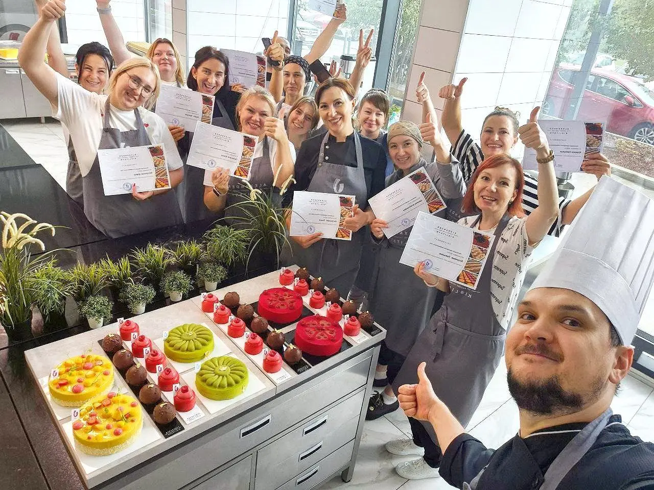 НИЗКОКАЛОРИЙНЫЕ ТОРТЫ И ПИРОЖНЫЕ БЕЗ ГЛЮТЕНА И ЛАКТОЗЫ