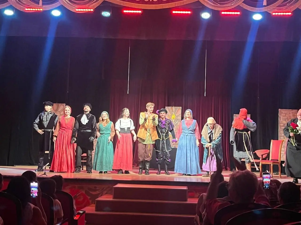 Юбилейный театральный вечер театра "Зеркало"