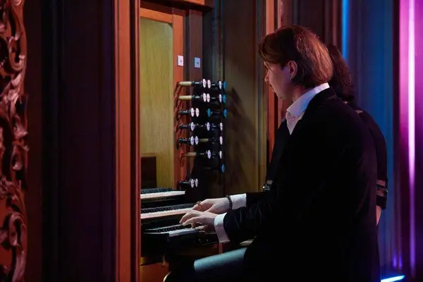 Концерт "Многоликий орган. От Баха до Хачатуряна"