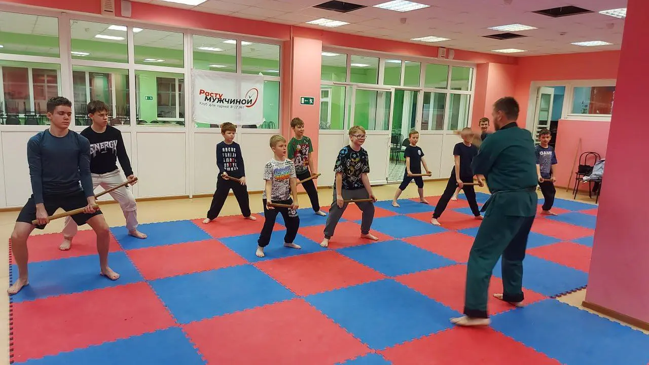 Клуб «Расту Мужчиной» — Выездная смена для мальчиков 8-17 лет на осенних каникулах «Мужская Харизма»