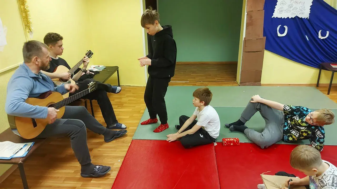 Клуб «Расту Мужчиной» — Выездная смена для мальчиков 8-17 лет на осенних каникулах «Мужская Харизма»