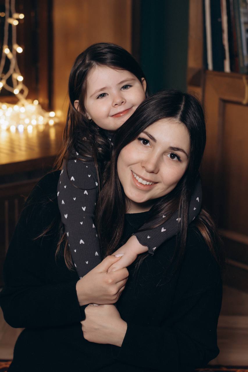 Мама и дочка