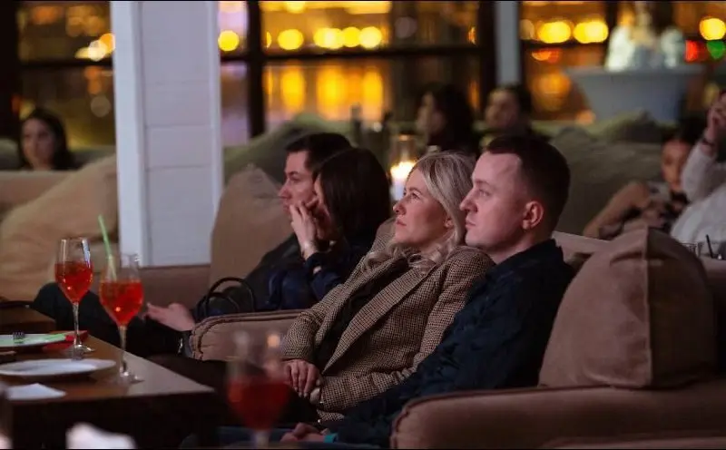 ХЭЛЛОУИН НА НОВОЙ КРЫШЕ