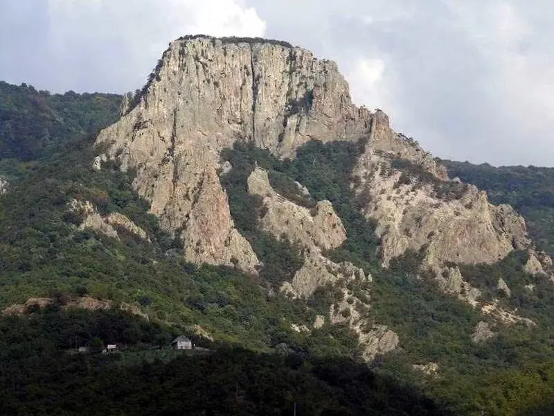 Поход в Джердапское ущелье и посещение крепостей (Голубацкая и Рам)