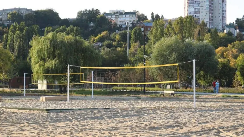 Этап чемпионата России по пляжному волейболу на Петровской набережной