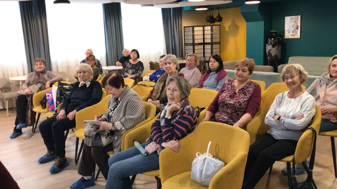 Перспективы психологии: занятие в клубе «Активное долголетие»