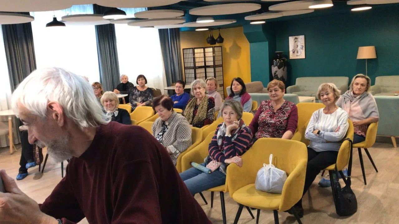 Перспективы психологии: занятие в клубе «Активное долголетие»