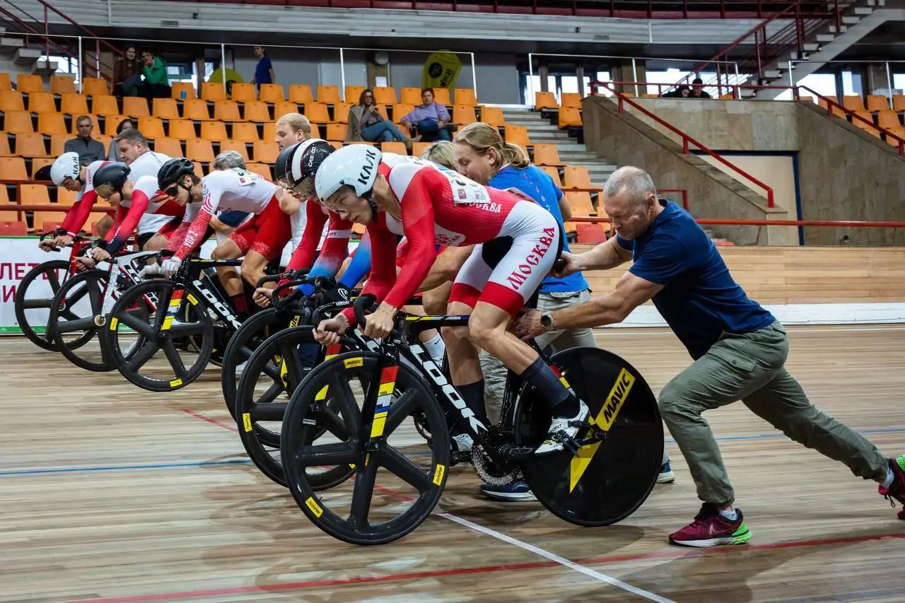 Чемпионат, Первенство и Кубок России, Большой приз Москвы на велотреке Крылатское