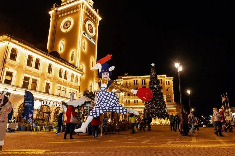 Новогодняя вечеринка на Роза Хутор