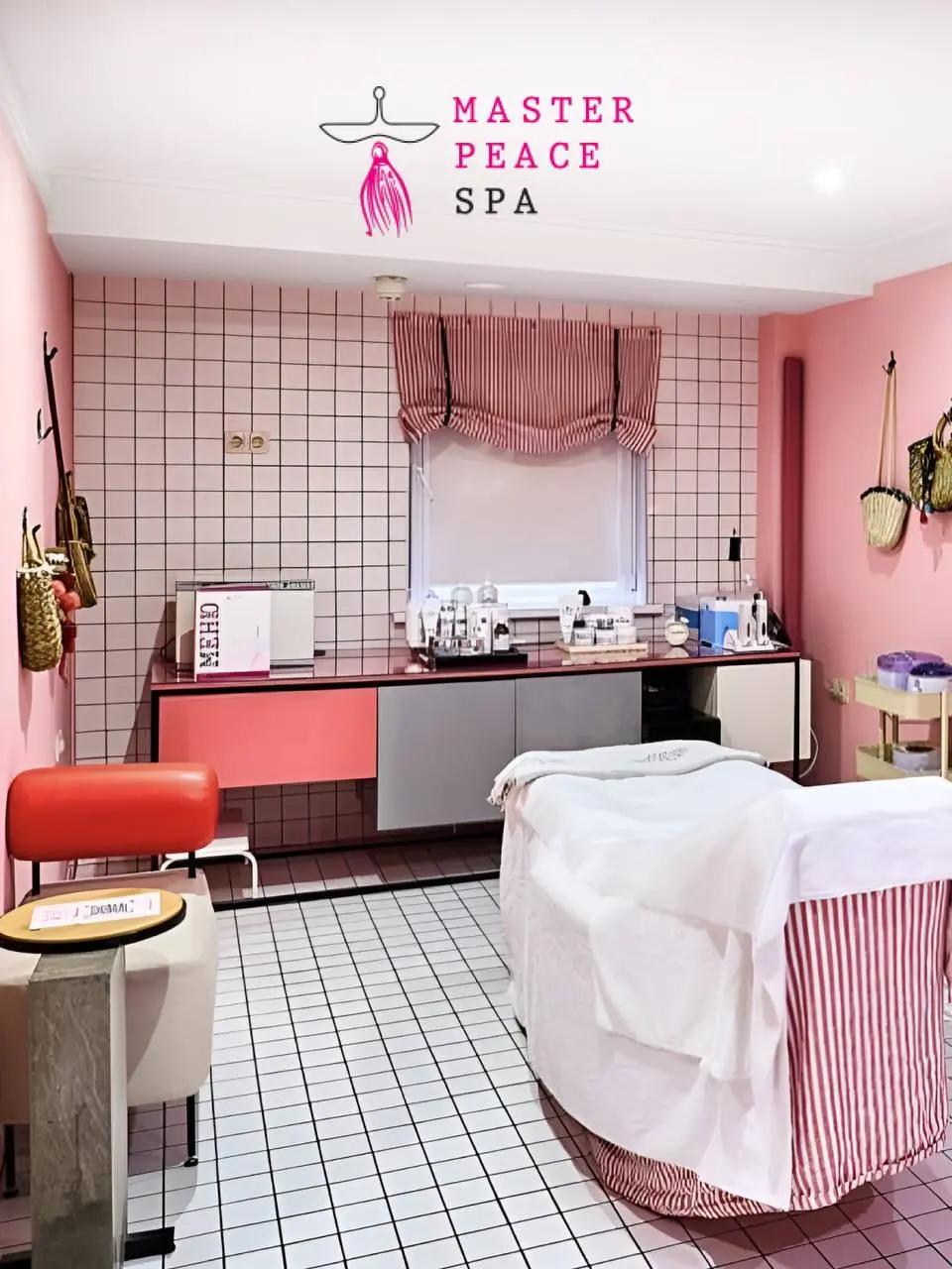 Бизнес-завтрак с Евгениеей Линович: от первой SPA до международного бренда