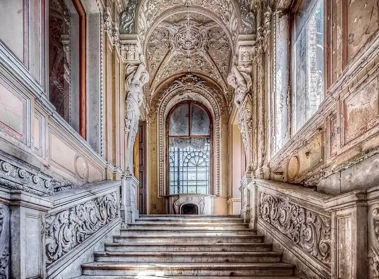 Спрятанные дворцы парадного Санкт-Петербурга