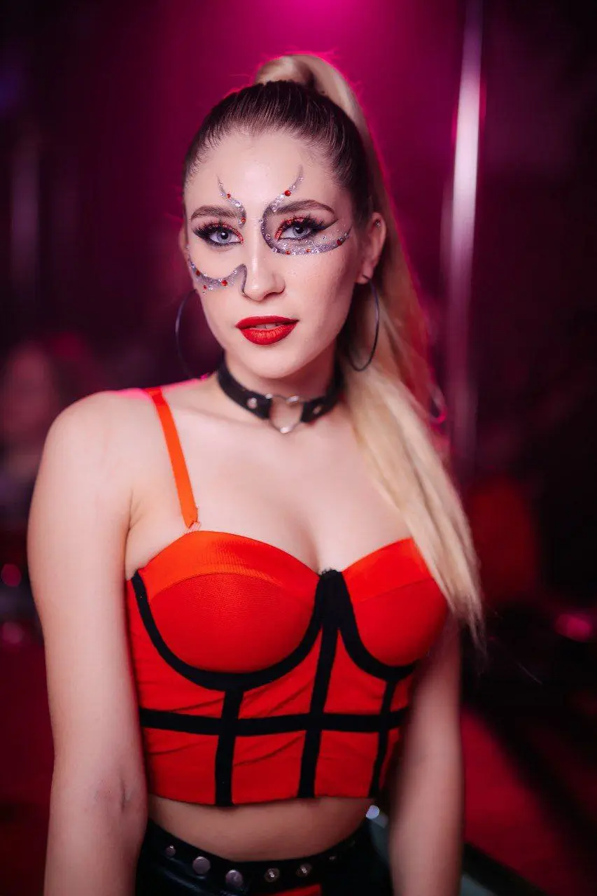 Halloween в танцевальном баре Matreshka