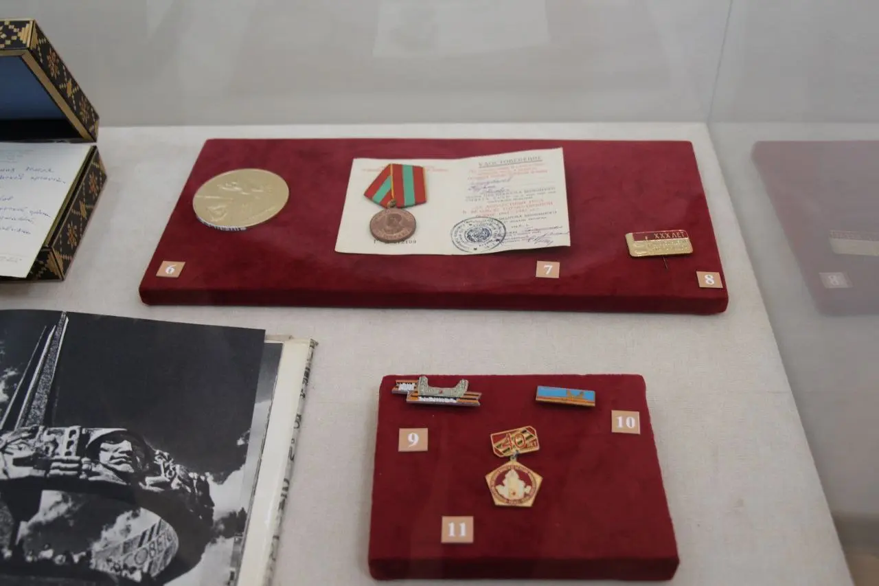 Литературно-документальная выставка «Кровью сердца»