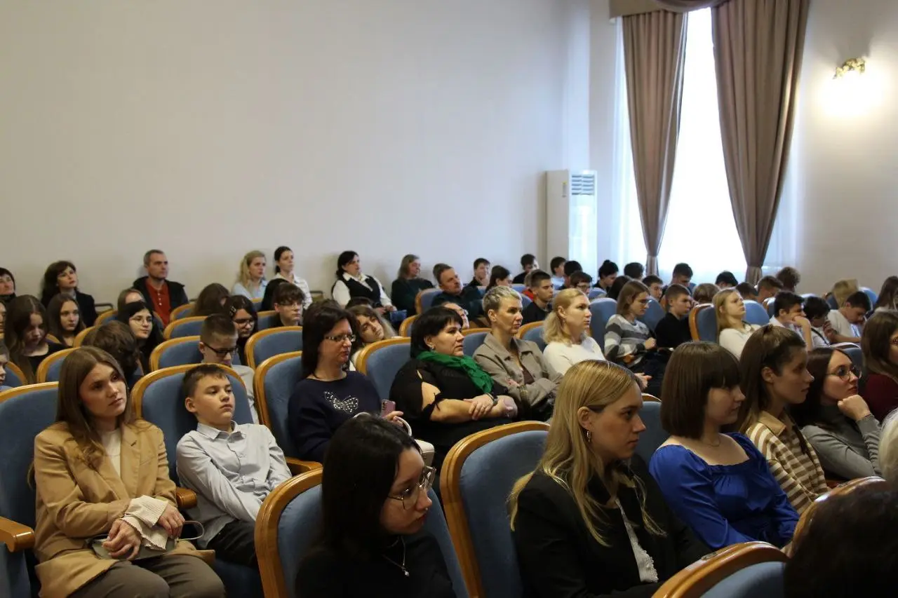 Литературно-документальная выставка «Кровью сердца»