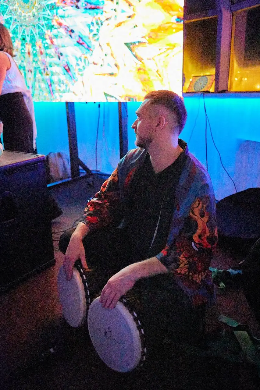 Друзья! Сегодня мы объявляем дату нового мероприятия и запускаем билеты для ранних пташек! 23 НОЯБРЯ • С ШИРОКО ЗАКРЫТЫМИ ГЛАЗАМИ