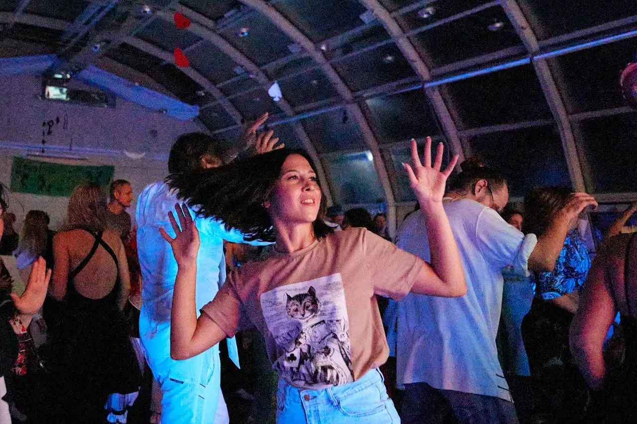 Друзья! Сегодня мы объявляем дату нового мероприятия и запускаем билеты для ранних пташек! 23 НОЯБРЯ • С ШИРОКО ЗАКРЫТЫМИ ГЛАЗАМИ