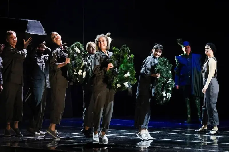 Выходные в театре