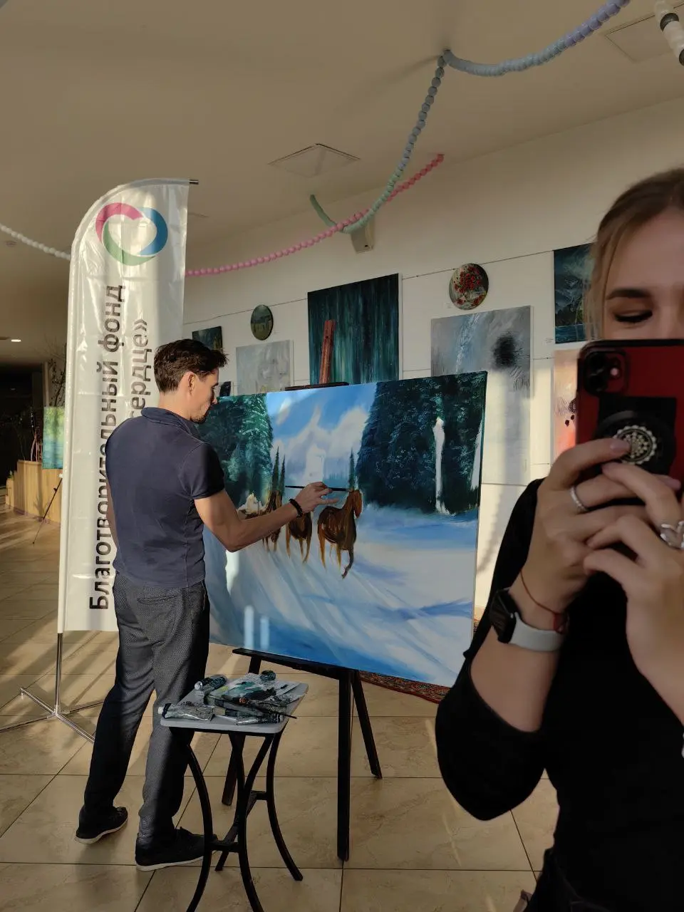 ауктцион-перформанс в Арт-гостиной