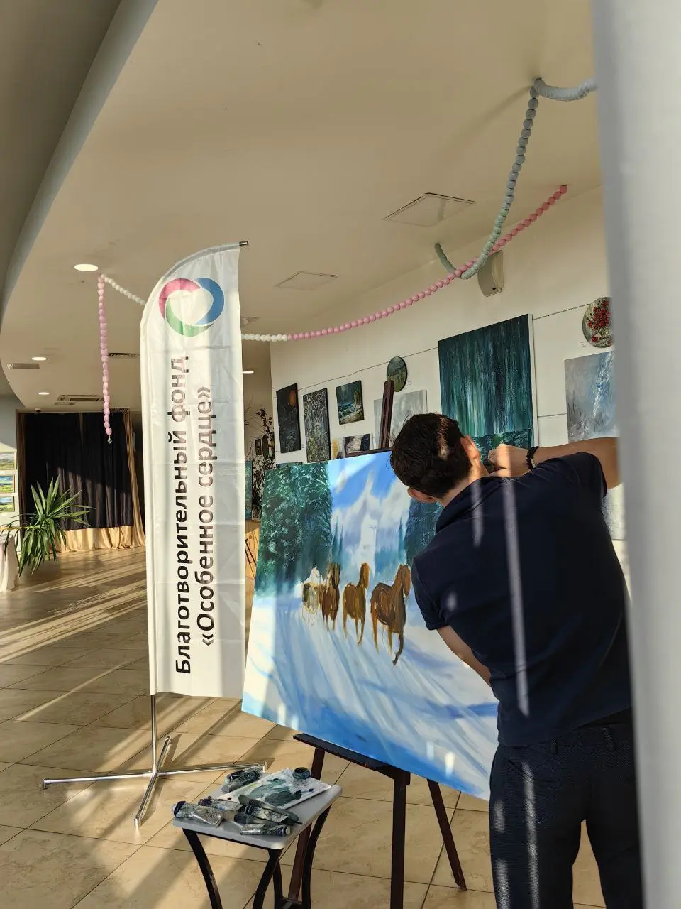 ауктцион-перформанс в Арт-гостиной