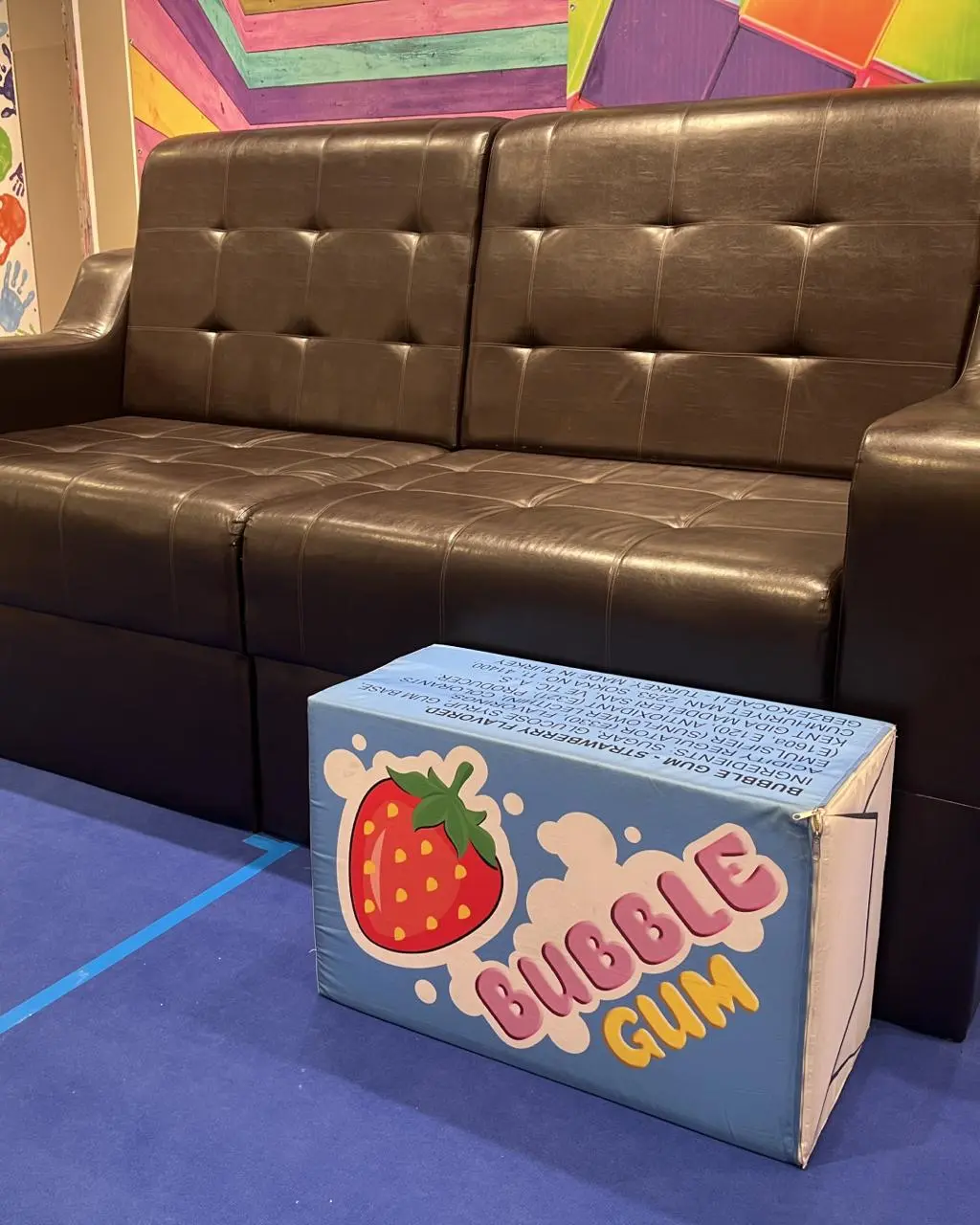 Дом великана в ТРЦ «Июнь»