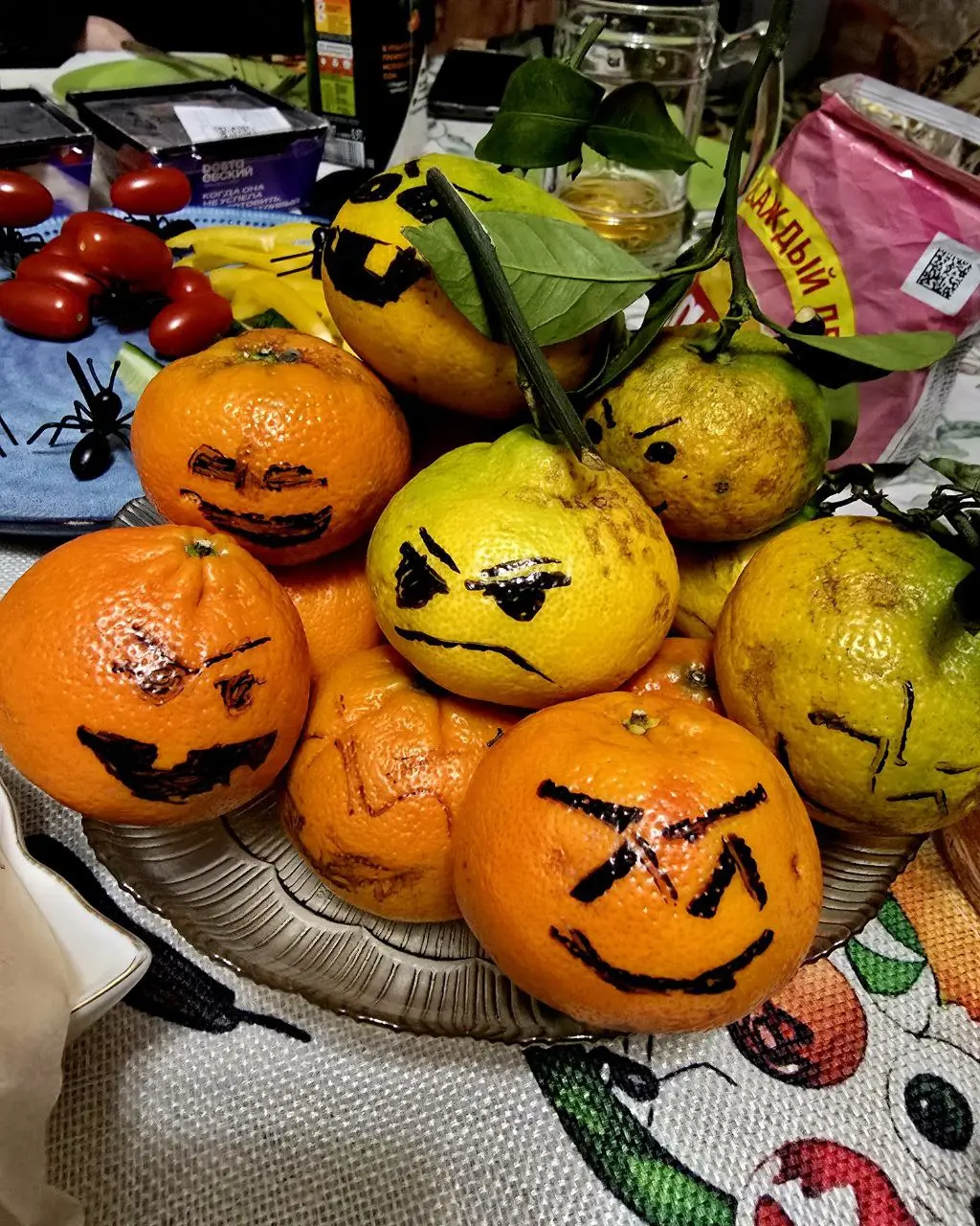 Домашний хэллуиновский вайб в баре Dr. Moro на Жуках