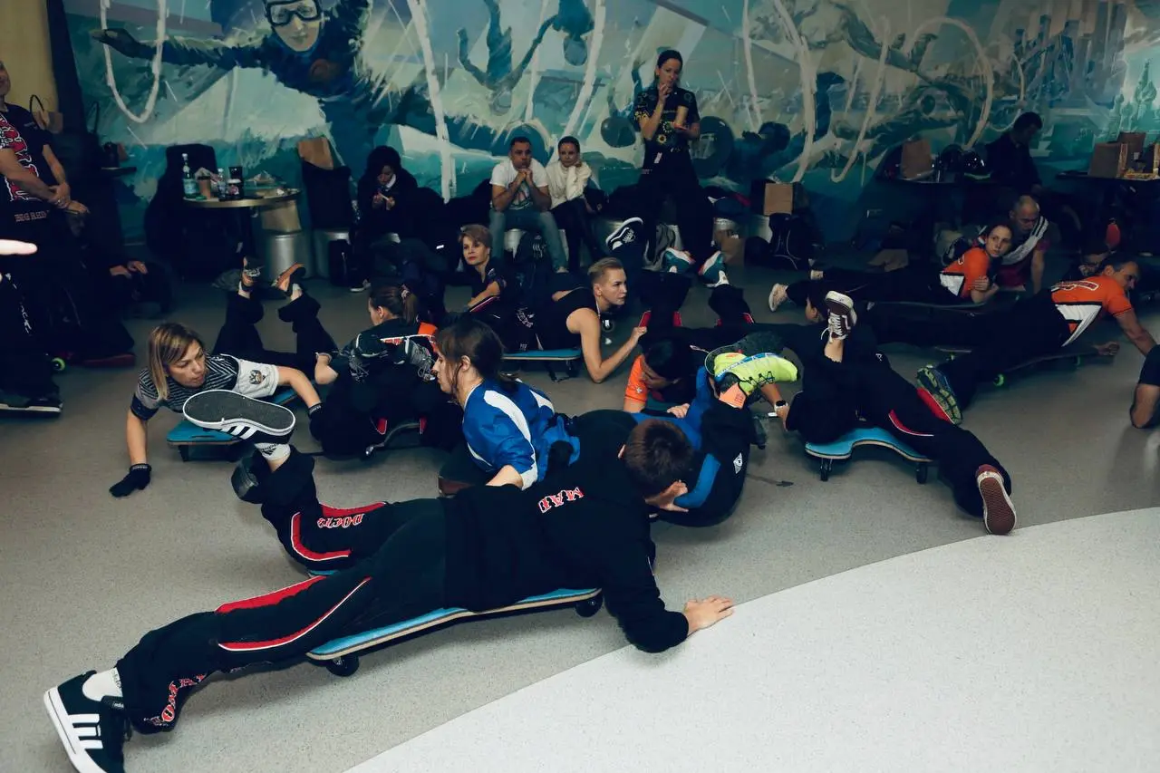 Соревнования по аэротрубным дисциплинам парашютного спорта (части 1 и 2) в Москве и Кемерово