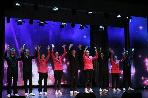 Фестиваль-конкурс "Окно в мир"