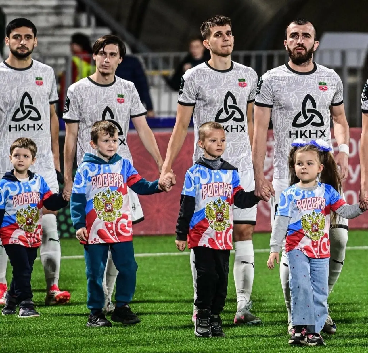 Нижнекамский «Нефтехимик» дома сыграет со «СКА-Хабаровск»