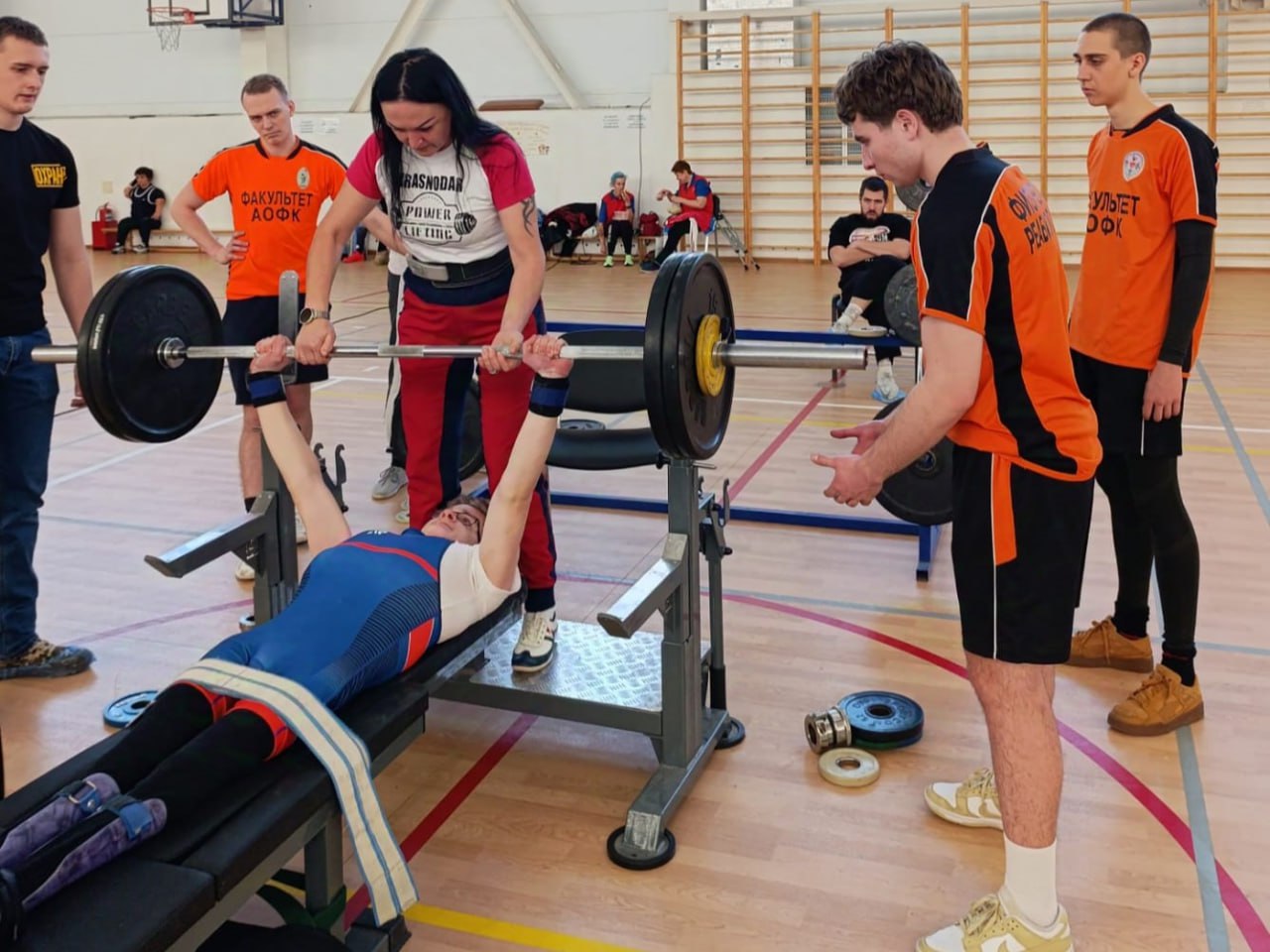 Сильные телом и духом