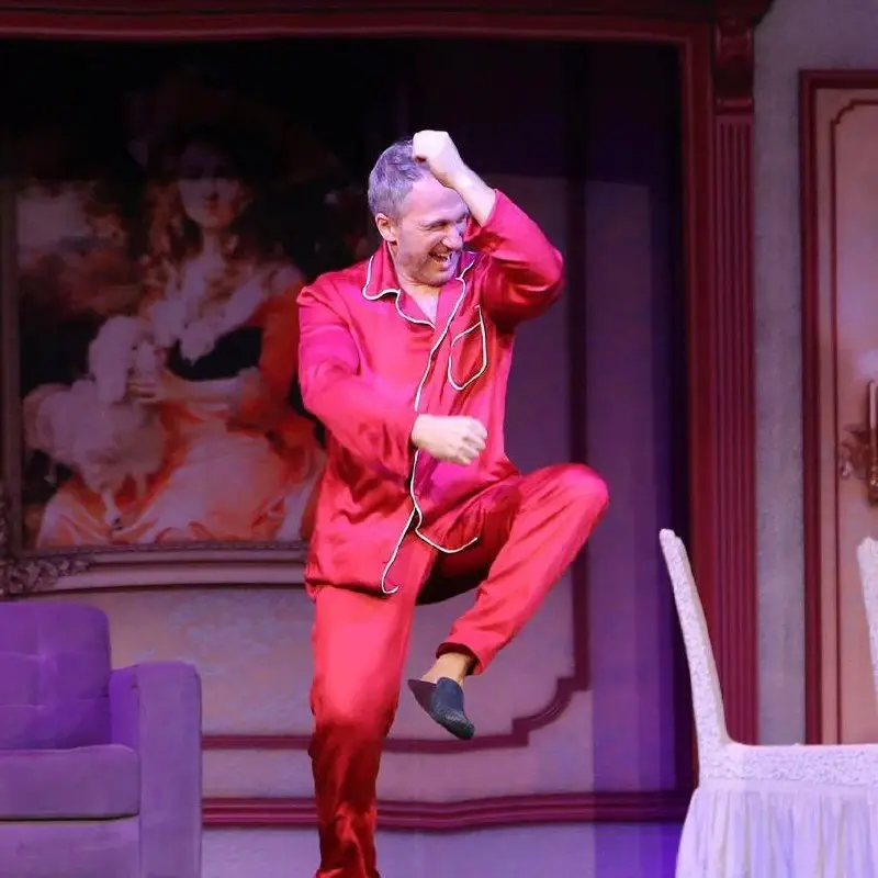 Танго на шестерых