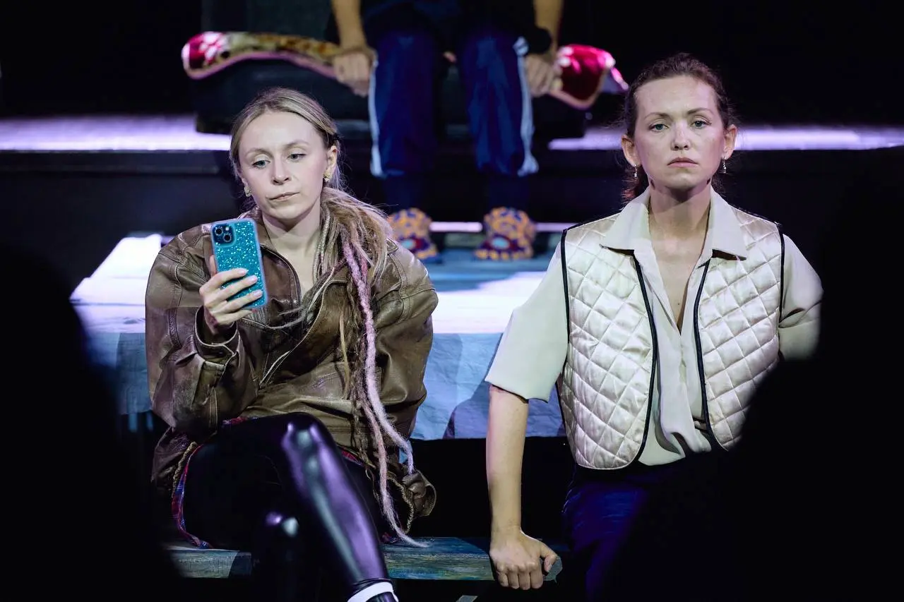 Вроде легче