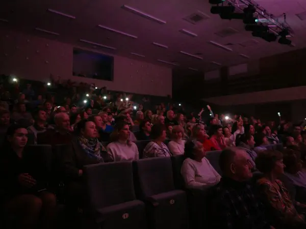 Литературный стенд-ап от Алеси Казанцевой "А что, так можно было?"