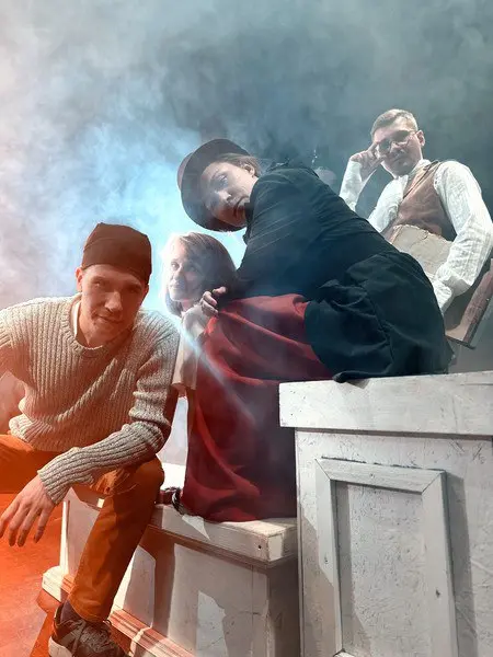 Мамаша Кураж