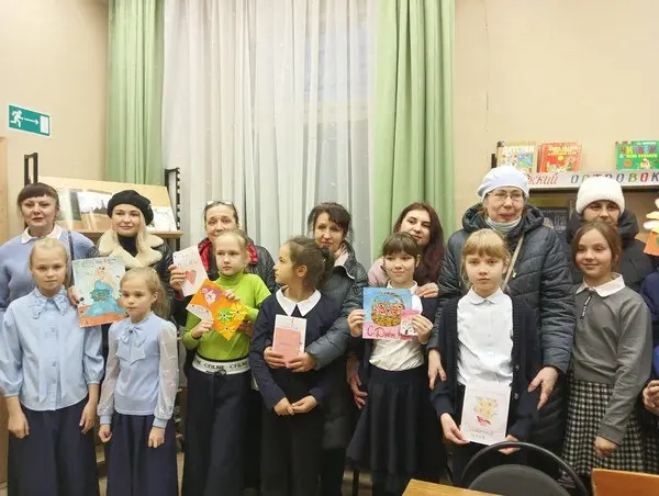 Литературный час "Мамин день"