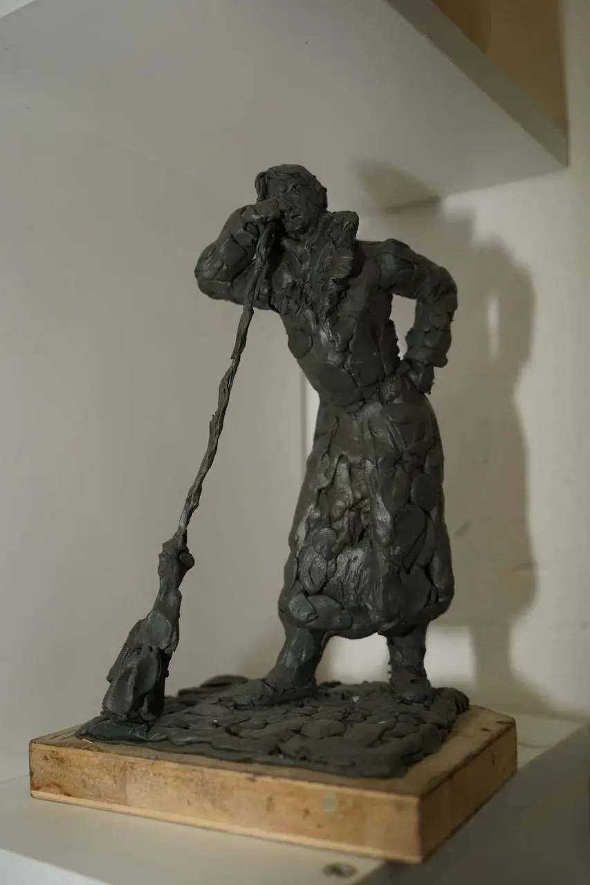 Занятие по скульптуре и скетчингу