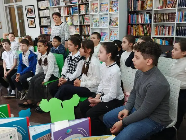 Познавательный час "Эволюция вещей"