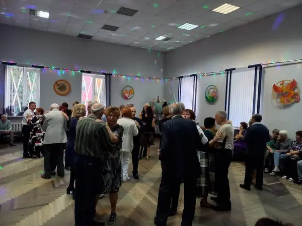 вечер отдыха Осенние па