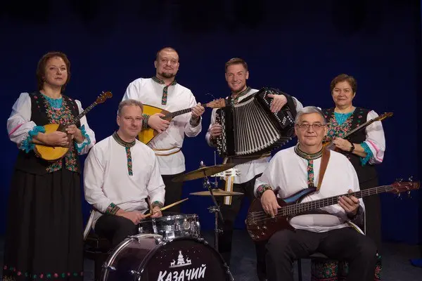 Ансамбль "Царицынъ" приглашает: тематические концерты ансамбля народных инструментов