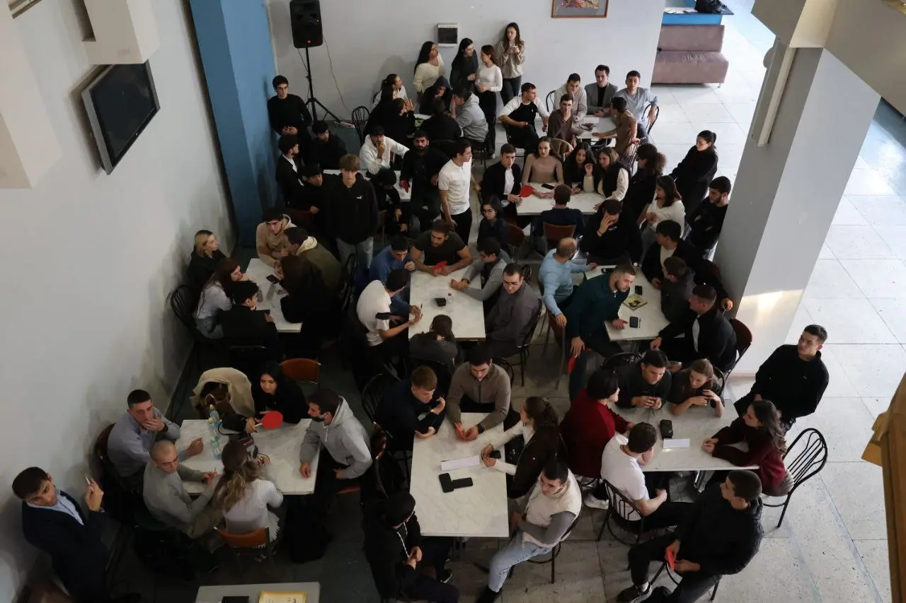 Межвузовская интеллектуальная Брейн-ринг ко Дню народного единства