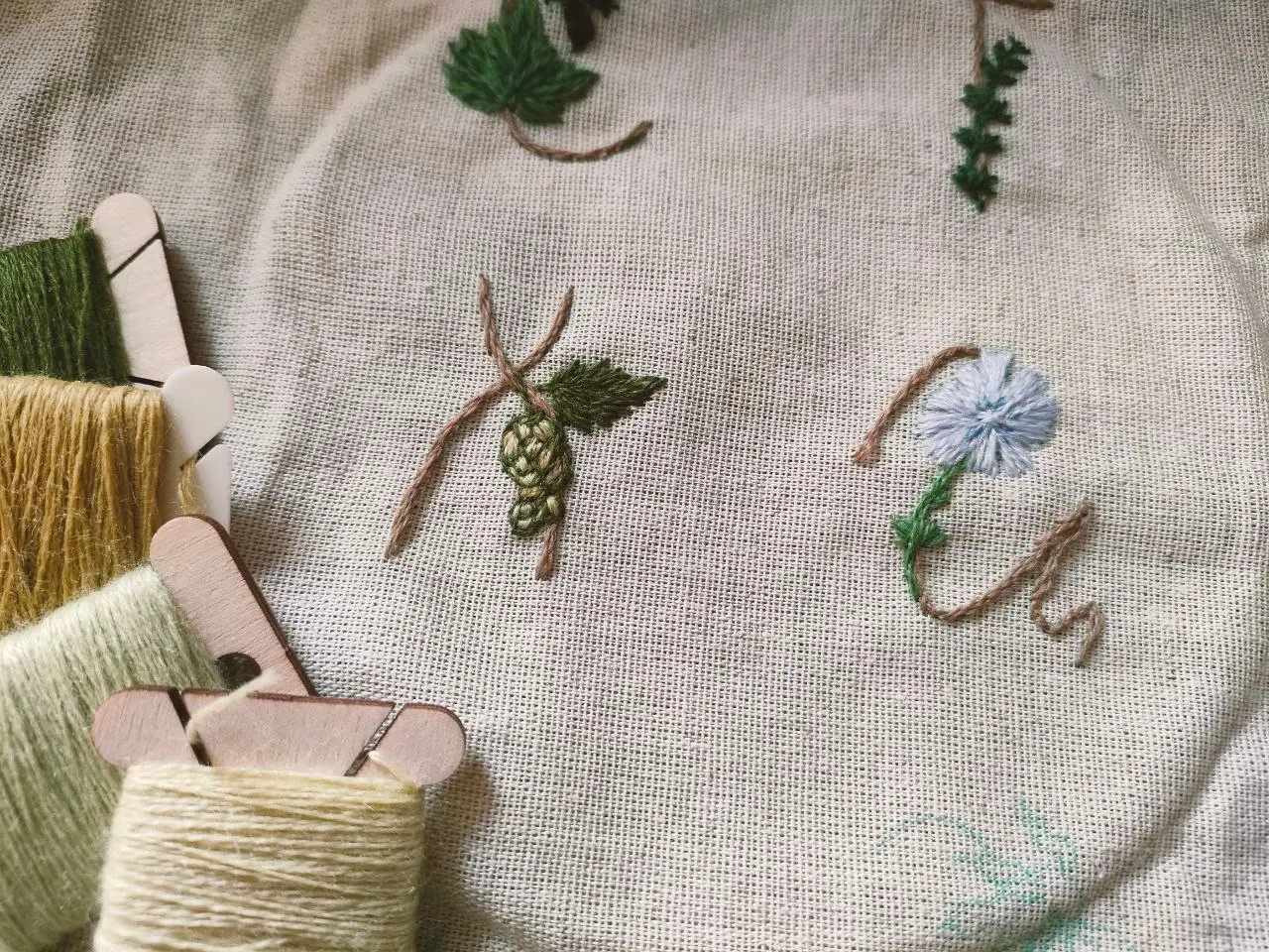 Уютная вышивка