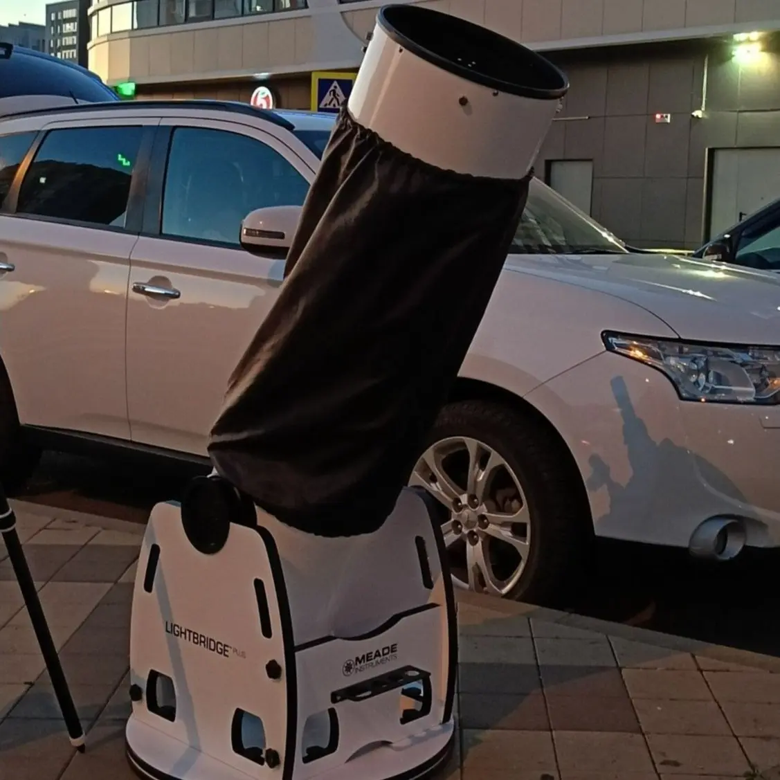 наблюдение за звездами с большим телескопом