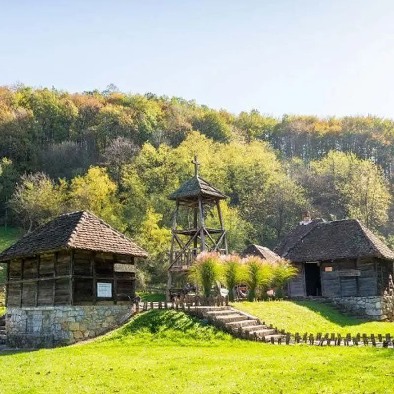 Осень в Сербии: экскурсии и прогулки по крепостям