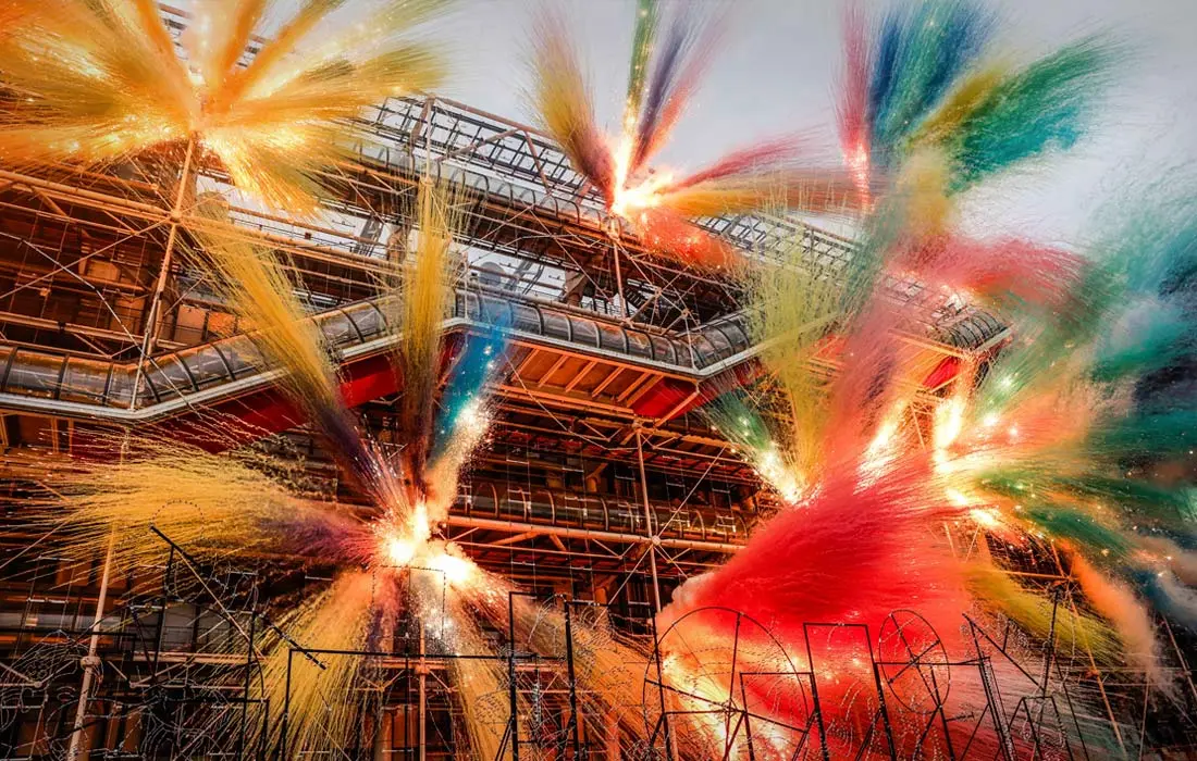 Пиротехническое шоу от художника Цай Гоцяна из Китая