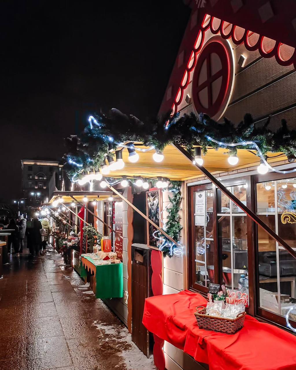 Сказки Пушкина на Московской площади