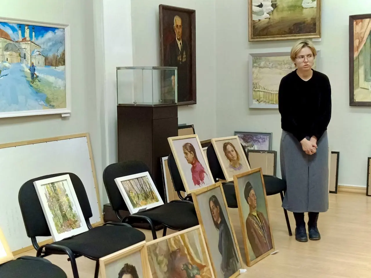 Выставка молодых художников