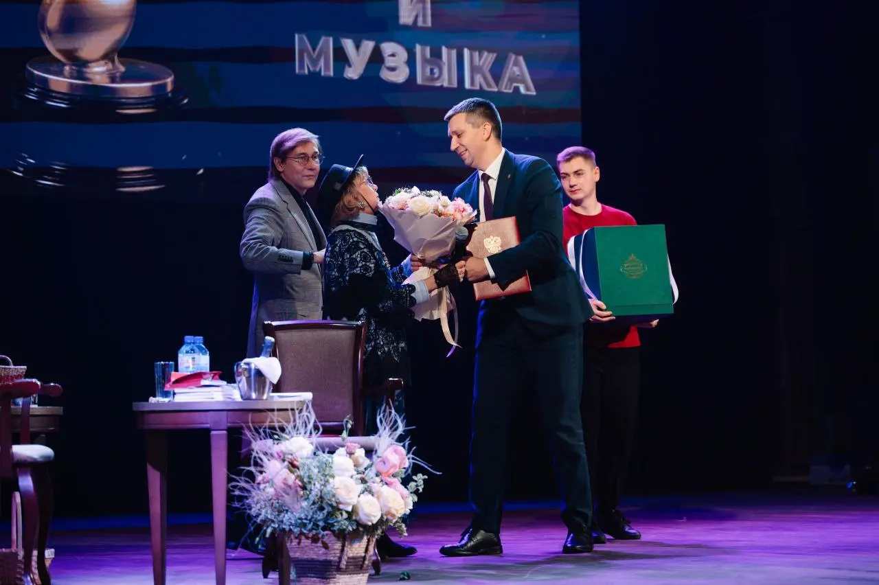 Творческий вечер в честь дня рождения Аллы Суриковой