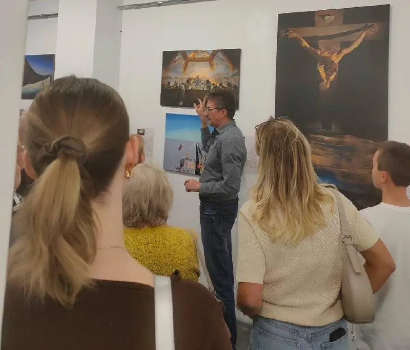 Дали и Магритт. Игра с реальностью