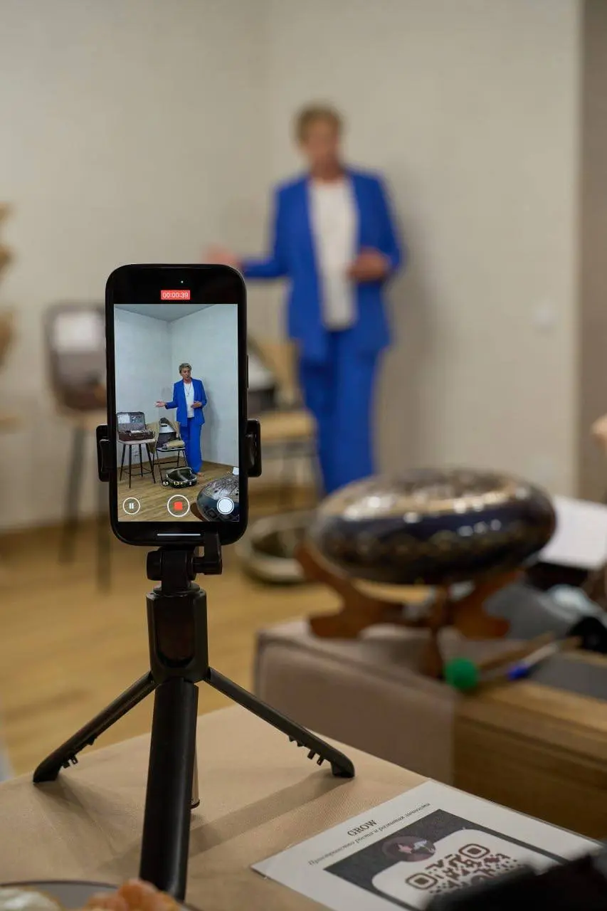 Живое общение против ОНЛАЙН