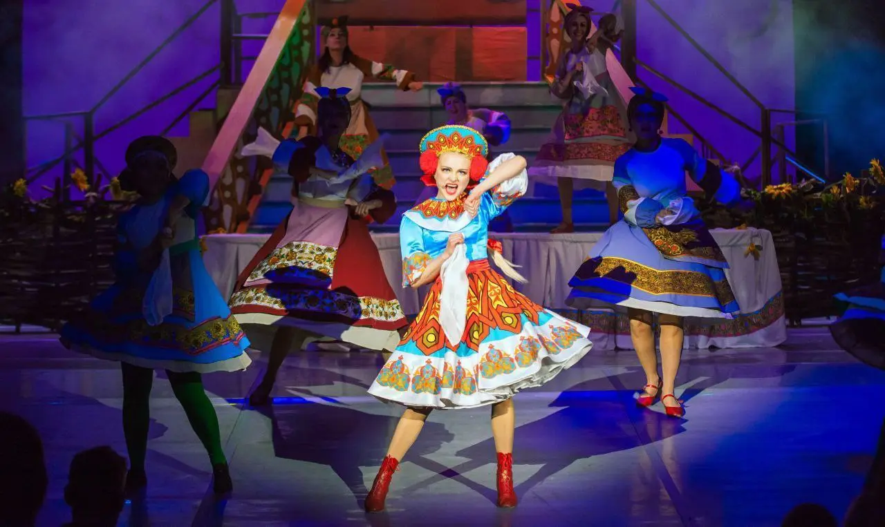 Музыкальный театр